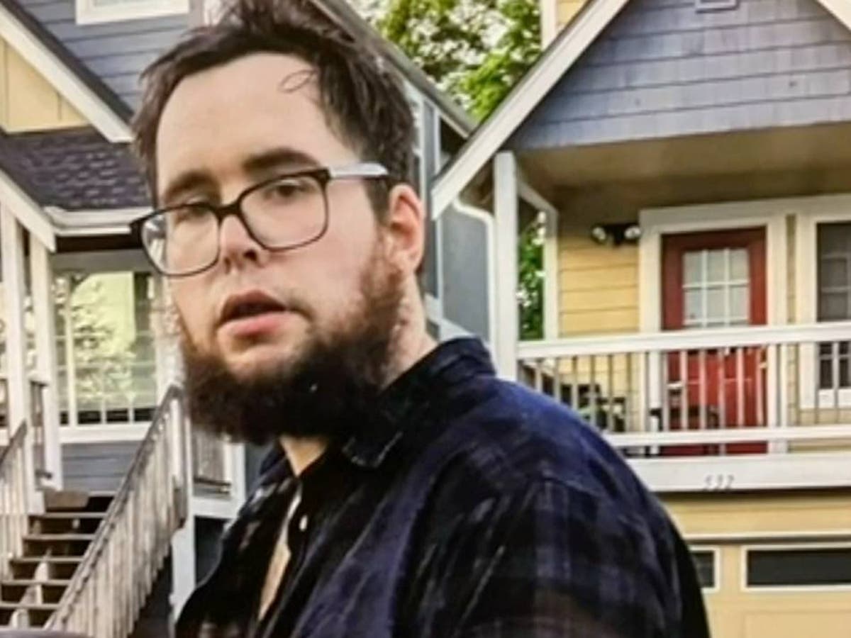 Man arrested for breaking into college dorm rooms and groping students at Pacific Lutheran University Man arrested for breaking into college dorm rooms and groping students at Pacific Lutheran University