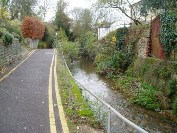 The River Lim flows through the Dorset town of Lyme Regis and into the sea