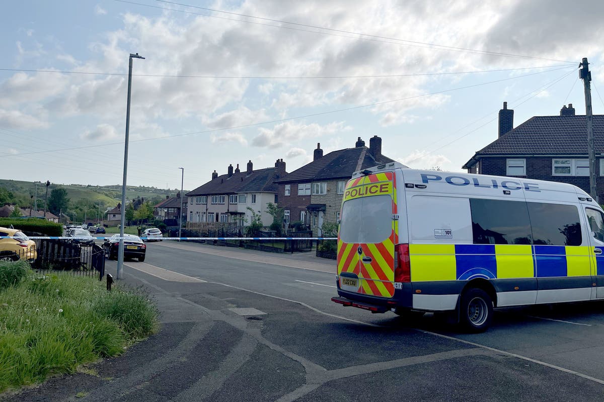 Man arrested after two bodies found at house in Huddersfield Man arrested after two bodies found at house in Huddersfield