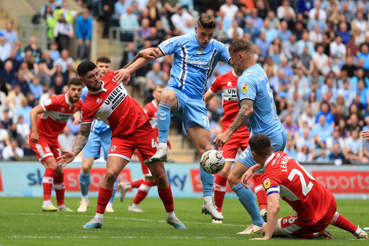 Coventry&rsquo;s Mark Robins feels pressure is on Middlesbrough in play-off second leg
