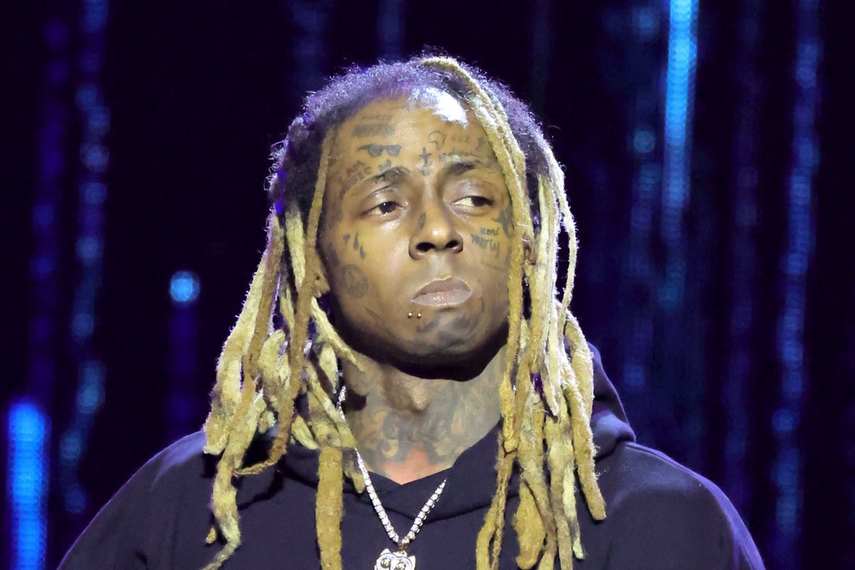 Lil Wayne ends gig ‘after just 30 minutes’ due to ‘frustration with crowd’