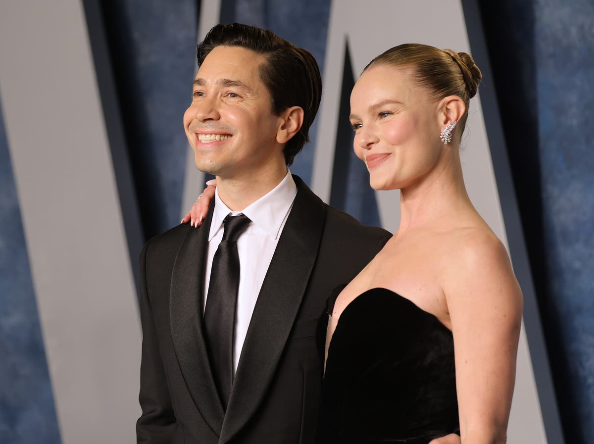 Justin Long confirms that he and Kate Bosworth are married one month after announcing engagement