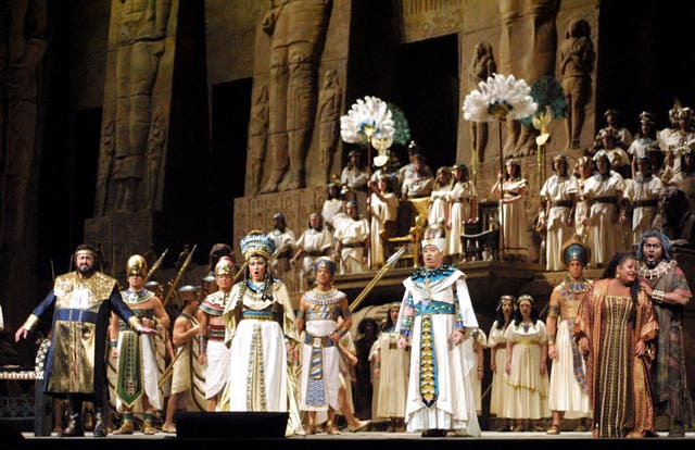 Met Opera-Opulent Aida