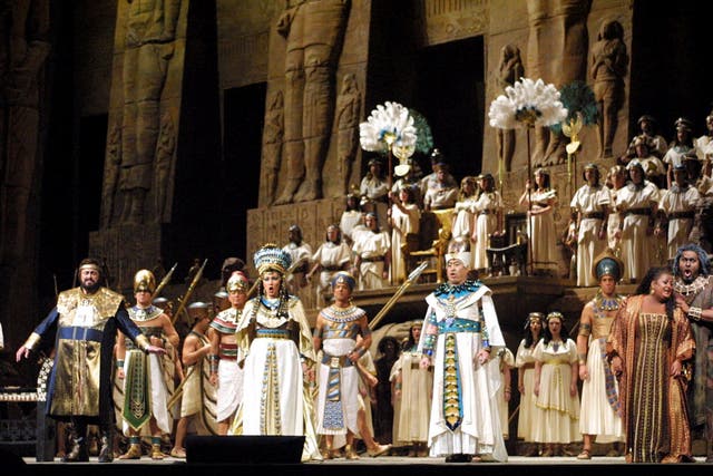 Met Opera-Opulent Aida