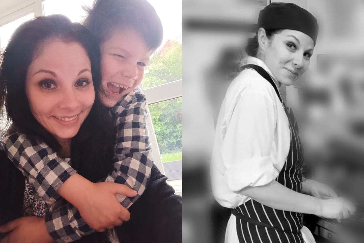 Chef whose blood flows backwards says excruciating pain &lsquo;cuts like a knife&rsquo;