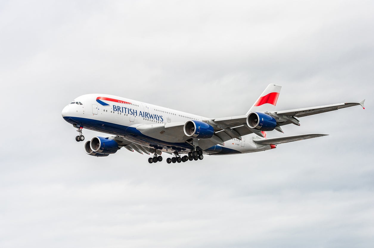 A British Airways flight on approach to Heathrow