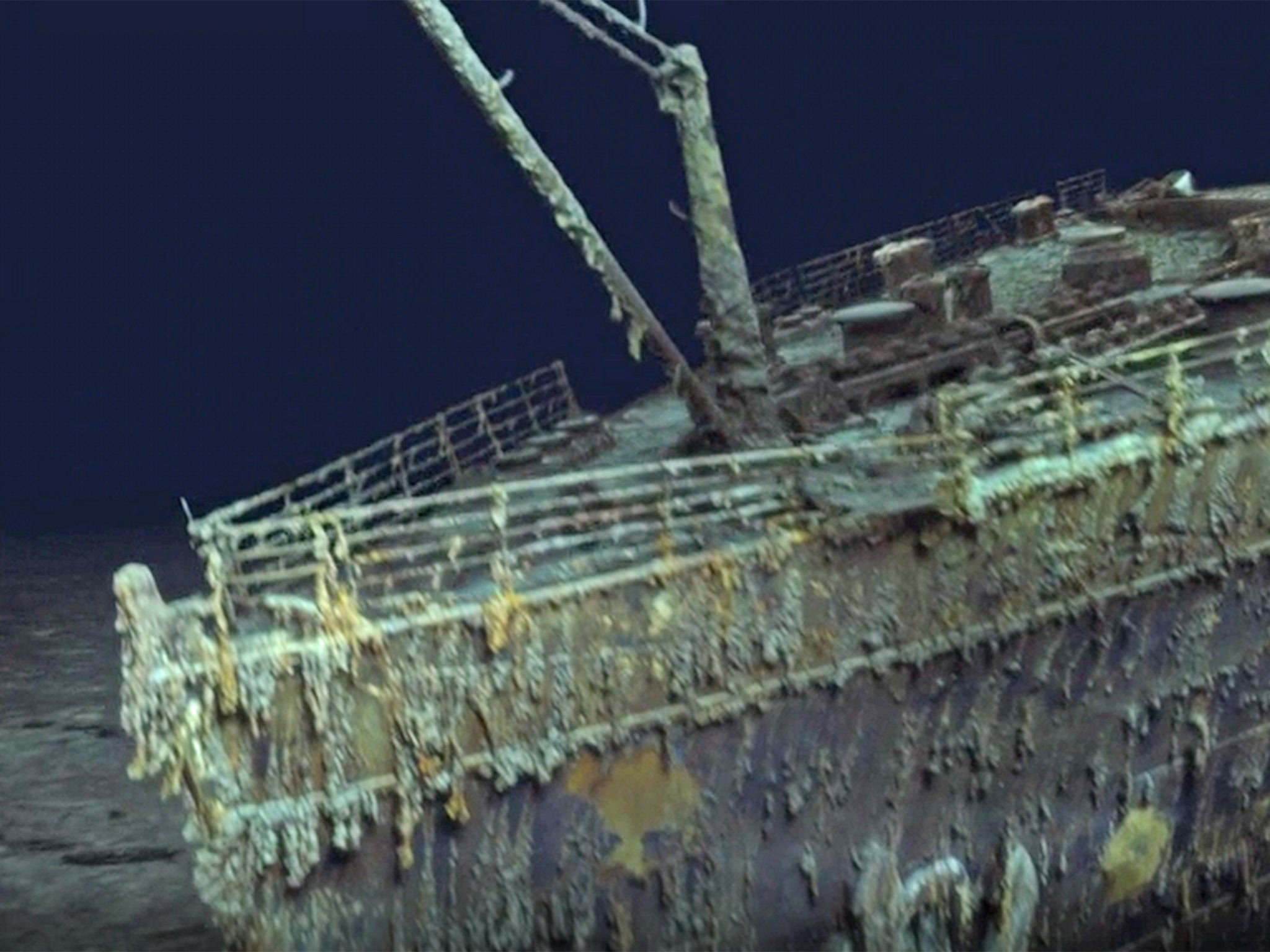 Titanic wreckage at the bottom of the ocean