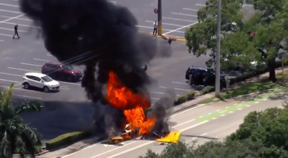 One dead after small plane crashes and erupts into flames on Florida street