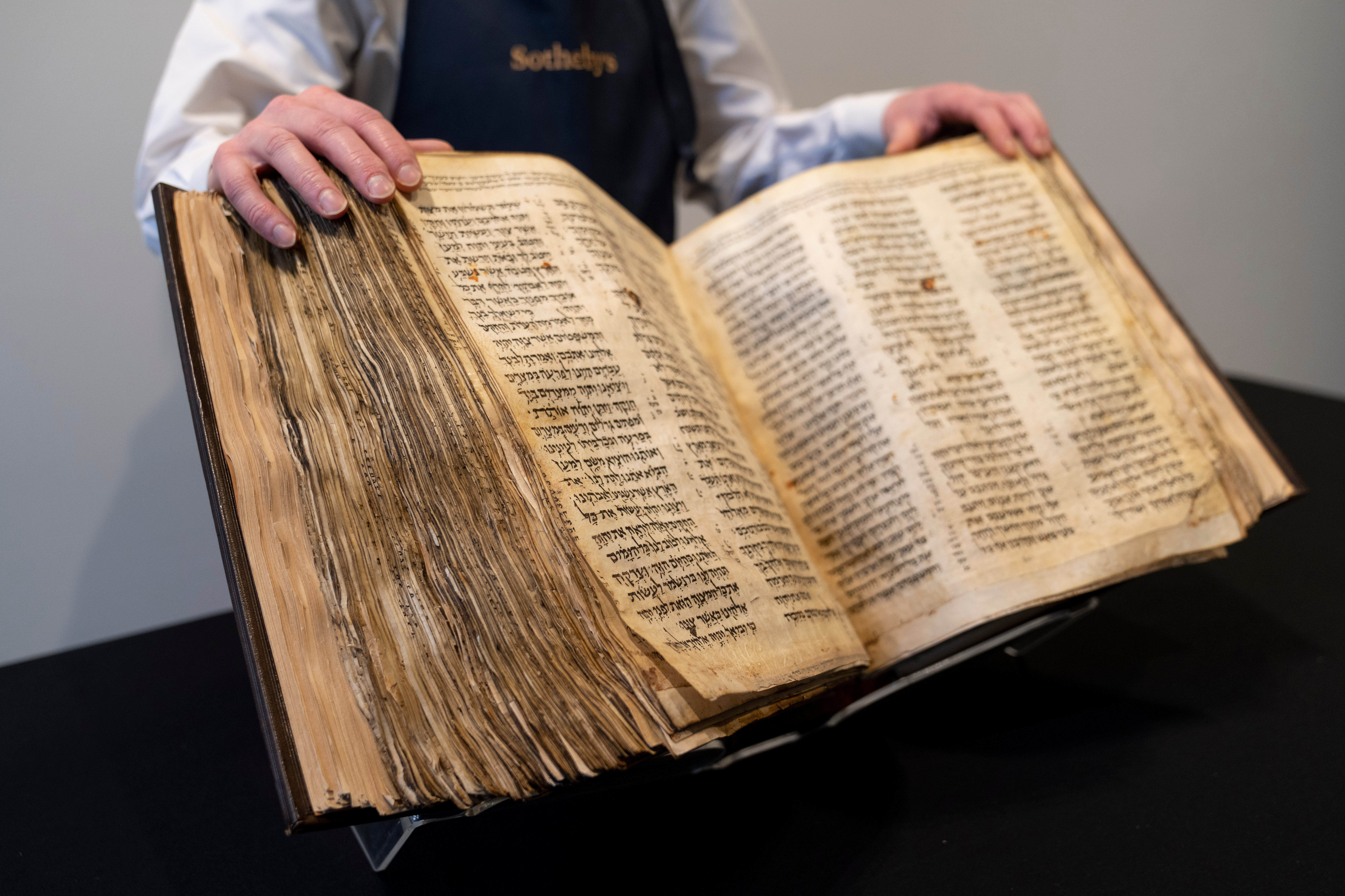 Auction Hebrew Bible