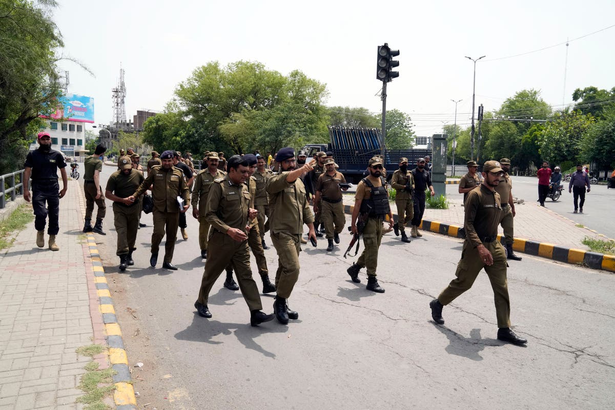 Imran Khan: Tense siege continues around former PM’s house as deadline to hand over protesters passes