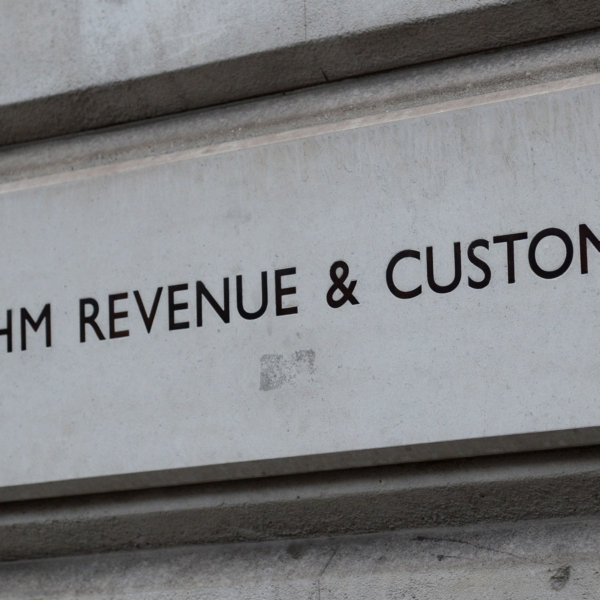 No evidence of fraud in case with 12,000 businesses registered at flat