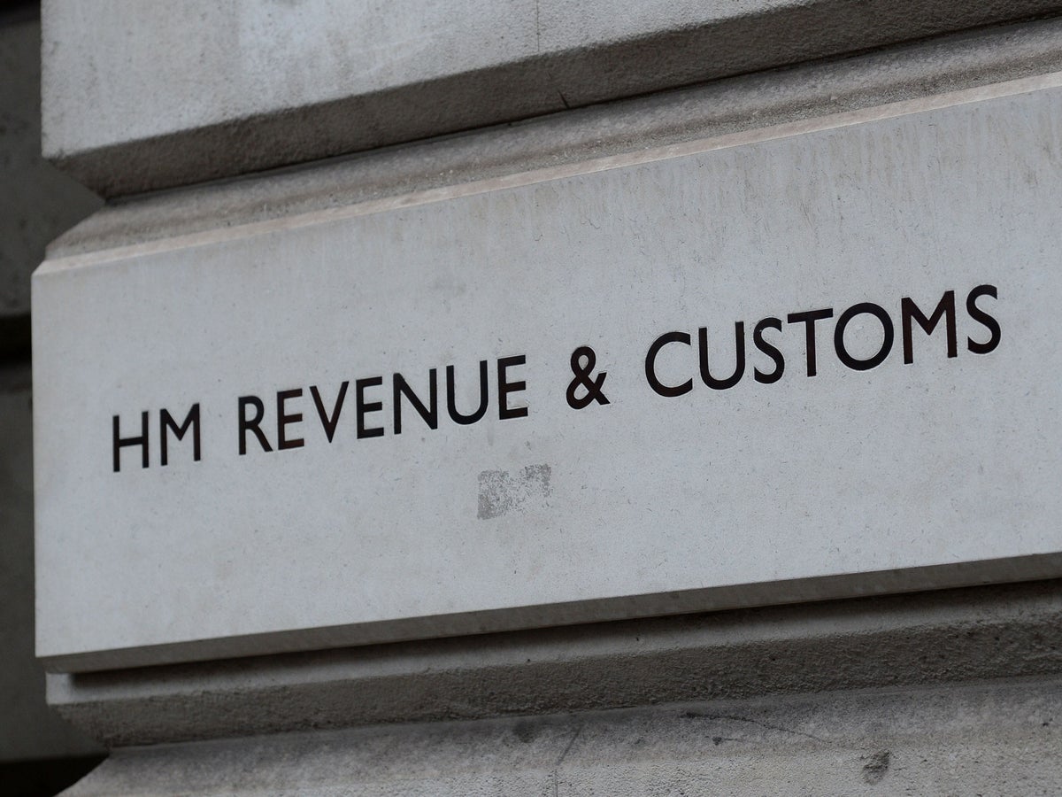 No evidence of fraud in case with 12,000 businesses registered at flat