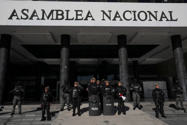 ECUADOR-CRISIS POLÍTICA