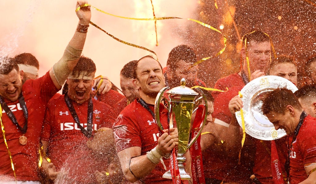 Alun Wyn Jones celebrates the Grand Slam in 2019