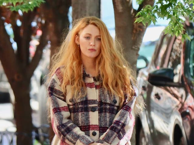 <p>Blake Lively on the set of ‘It Ends With Us'</p>