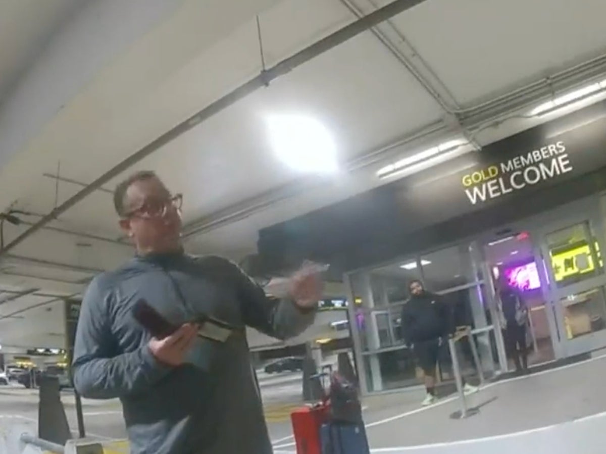 Video shows Hertz employee denying Puerto Rican man his rental car because of ‘out-of-country’ ID