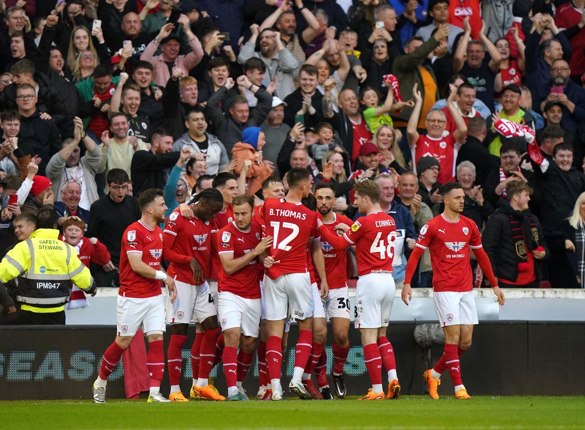 Barnsley beat Bolton to set up League One play-off final against Sheffield Wednesday