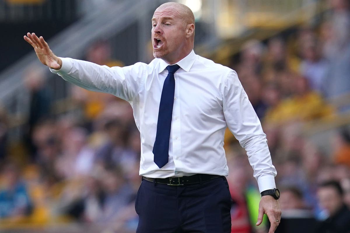 Sean Dyche menyerukan satu dorongan terakhir dari Everton dalam upaya bertahan di Liga Premier