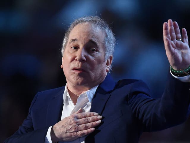 <p>Paul Simon at the Democratic National Convention on 25 July 2016</p>