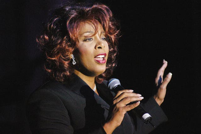 <p>Donna Summer performs at the Partnership for Public Service Inaugural Gala at Cipriani’s restaurant in New York City, 2003 </p>