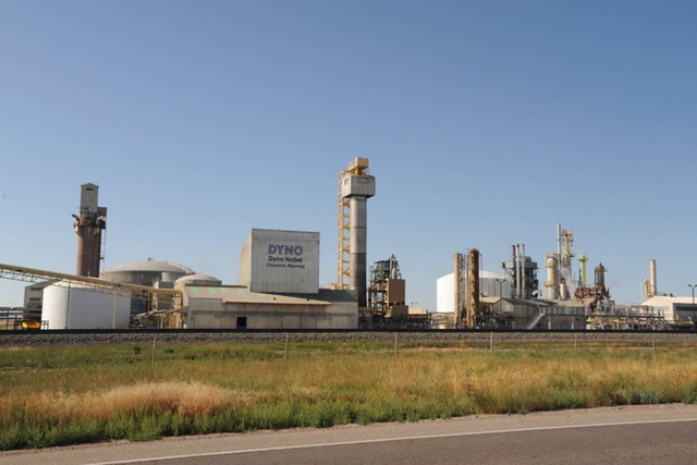 <p>A 30-tonne shipment of ammonium nitrate produced at the Dyno Nobel plant near Cheyenne, above, vanished en route to California</p>