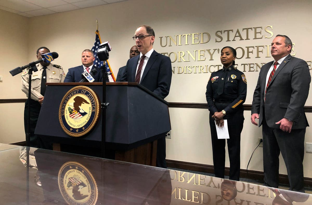 Agen federal dan jaksa mencari perangkat konversi senapan mesin di Tennessee