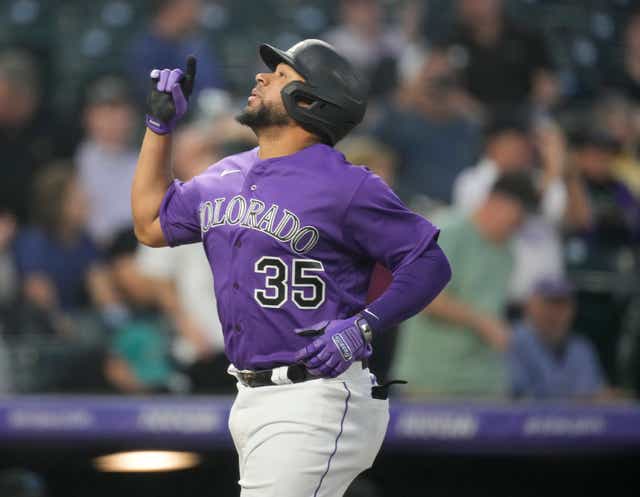 Gurriel y Thomas logran jonrones de 3 carreras; Diamondbacks vencen 6-4 a  Cachorros