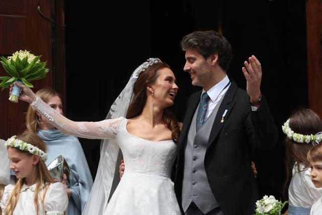 <p>Prince Ludwig and Princess Sophie of Bavaria at their wedding on 20 May, Munich</p>