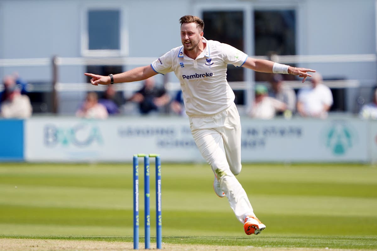 England boosted before Ashes with Ollie Robinson given all-clear on ankle injury England boosted before Ashes with Ollie Robinson given all-clear on ankle injury