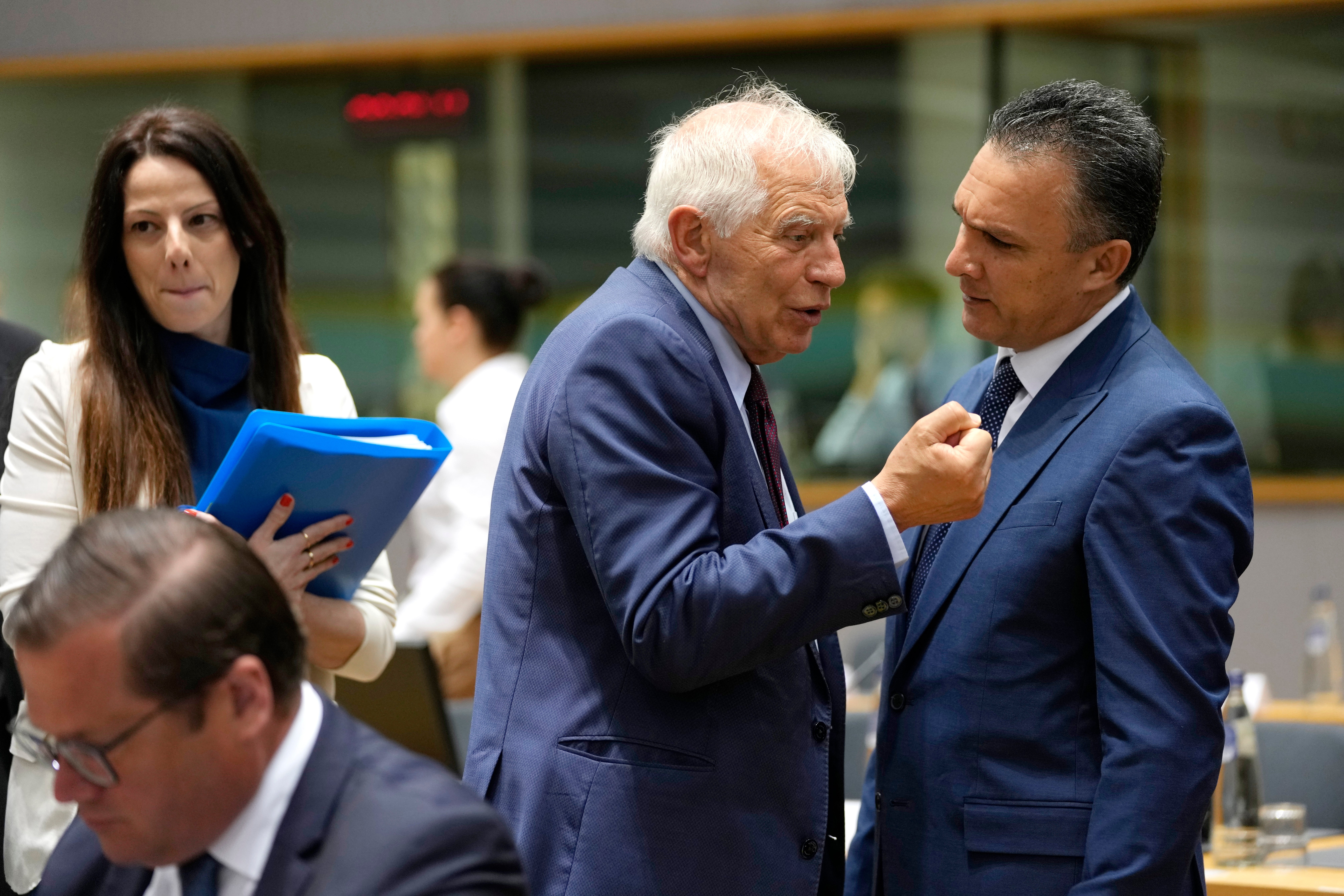 Belgium EU Defense Ministers Ukraine