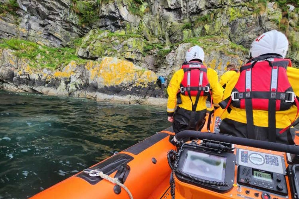 The man was rescued from a ledge (Kyle RNLI/PA)