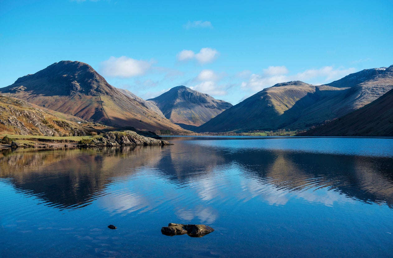 The mountains at Wasdale Head looking across Wastwater lake, with Scafell Pike on the right