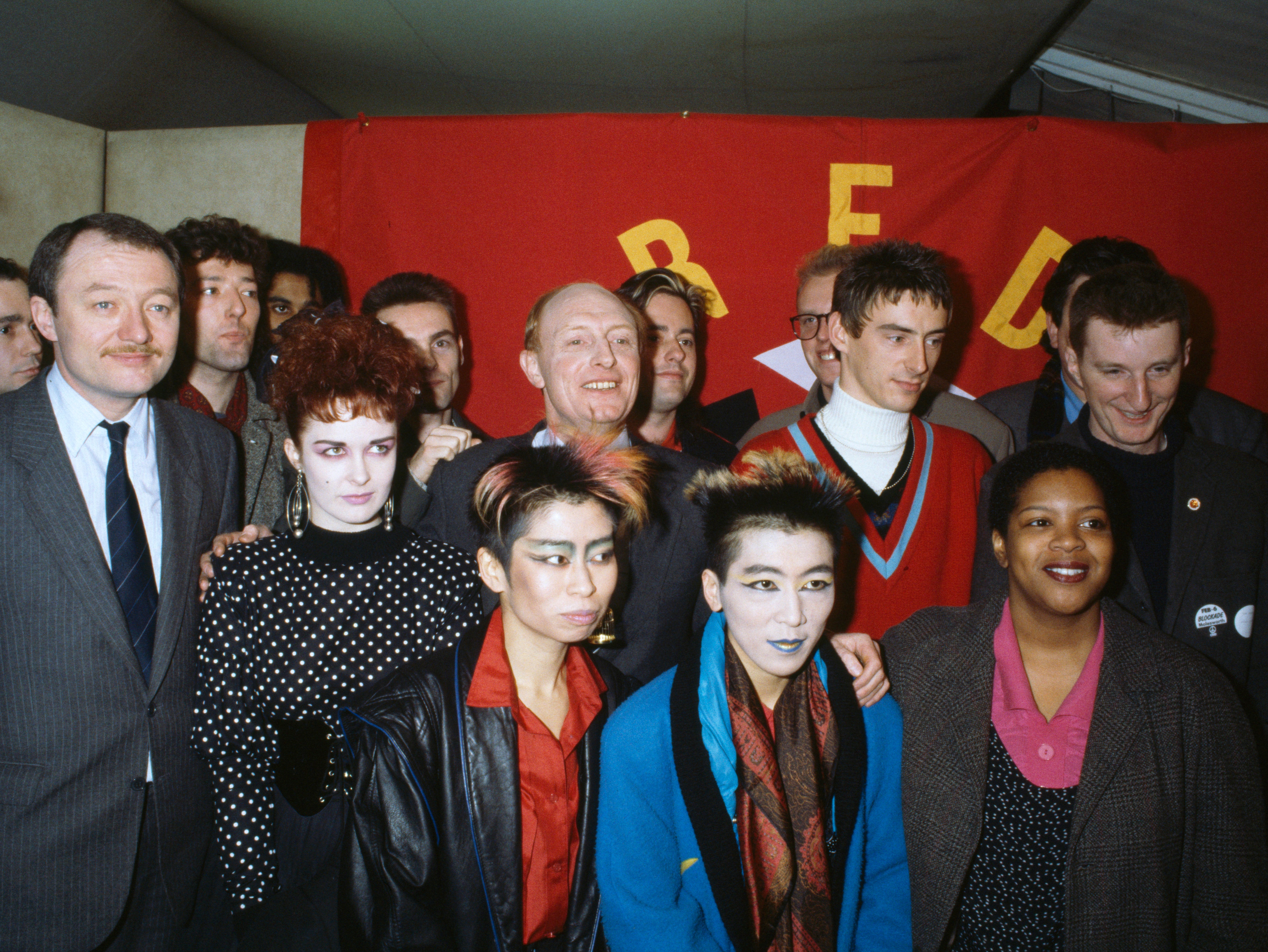 Ken Livingstone, Neil Kinnock and singers Paul Weller and Billy Bragg at the launch of Red Wedge in 1985