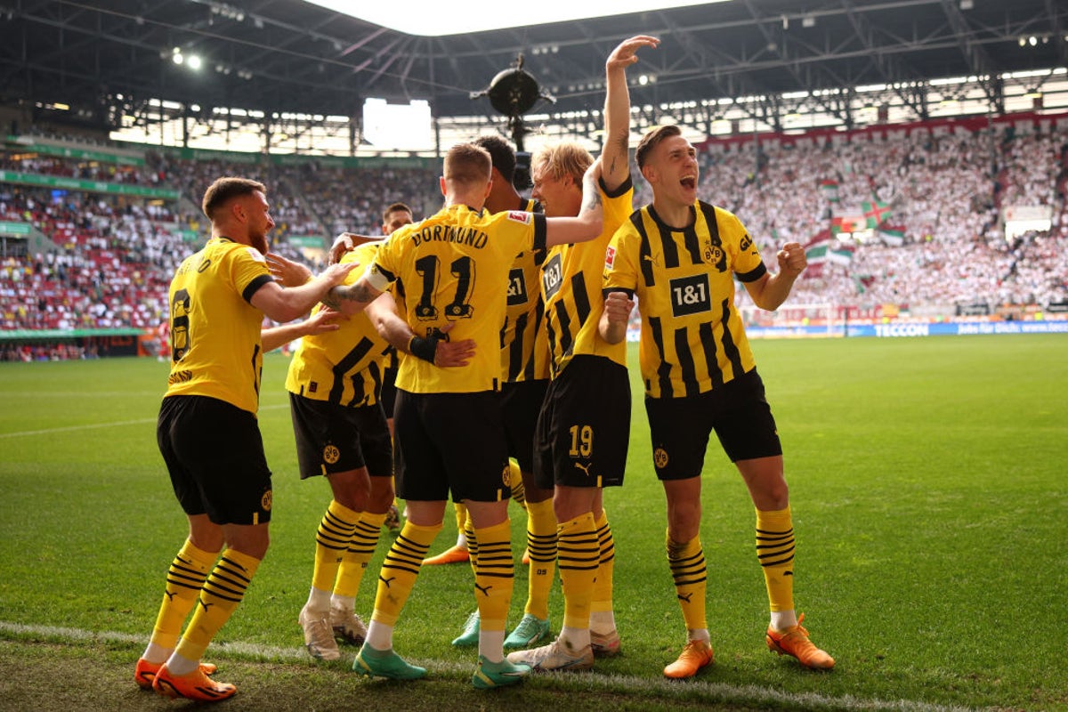 Bundesliga title set for final day drama as Borussia Dortmund give everything ‘one more time’