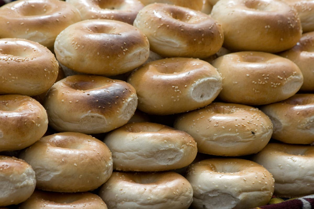 Jewish pupils eating just a bagel for lunch amid kosher crisis, Parliament told