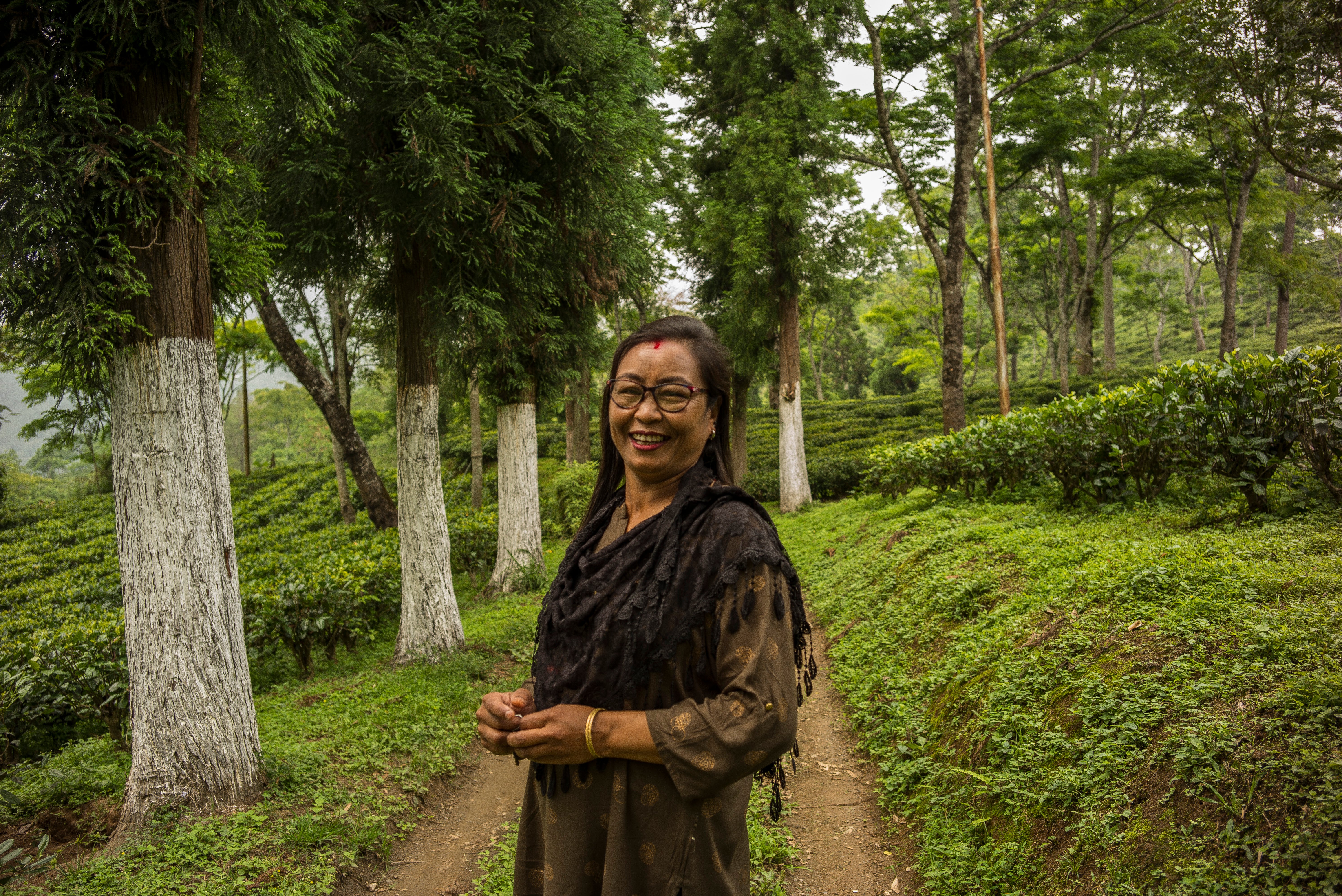 Jalu, a supervisor at the Nagrifarm tea garden of West Bengal’s Darjeeling district, explained that women often suffer from terrible rashes because of wearing the same sanitary pad for long hours