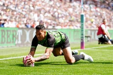 Israel Folau beaten and jeered as Barbarians win Twickenham clash