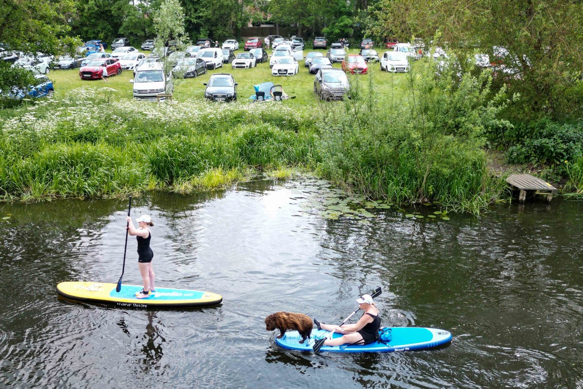 Sunshine stays but temperatures cool after hottest day of the year on Sunday