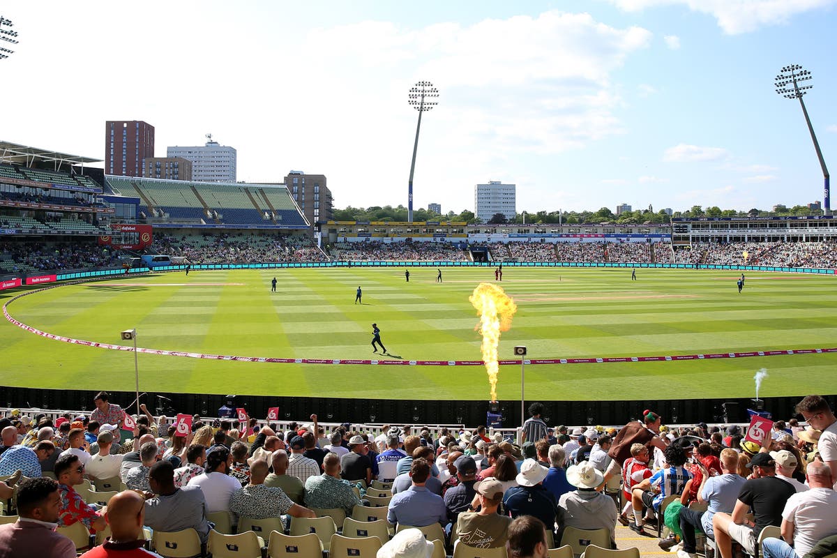 Lancashire slip to first defeat of Blast season against Birmingham