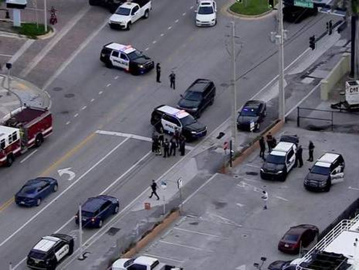 At least nine people wounded in Memorial Day mass shooting at Florida beach, say reports