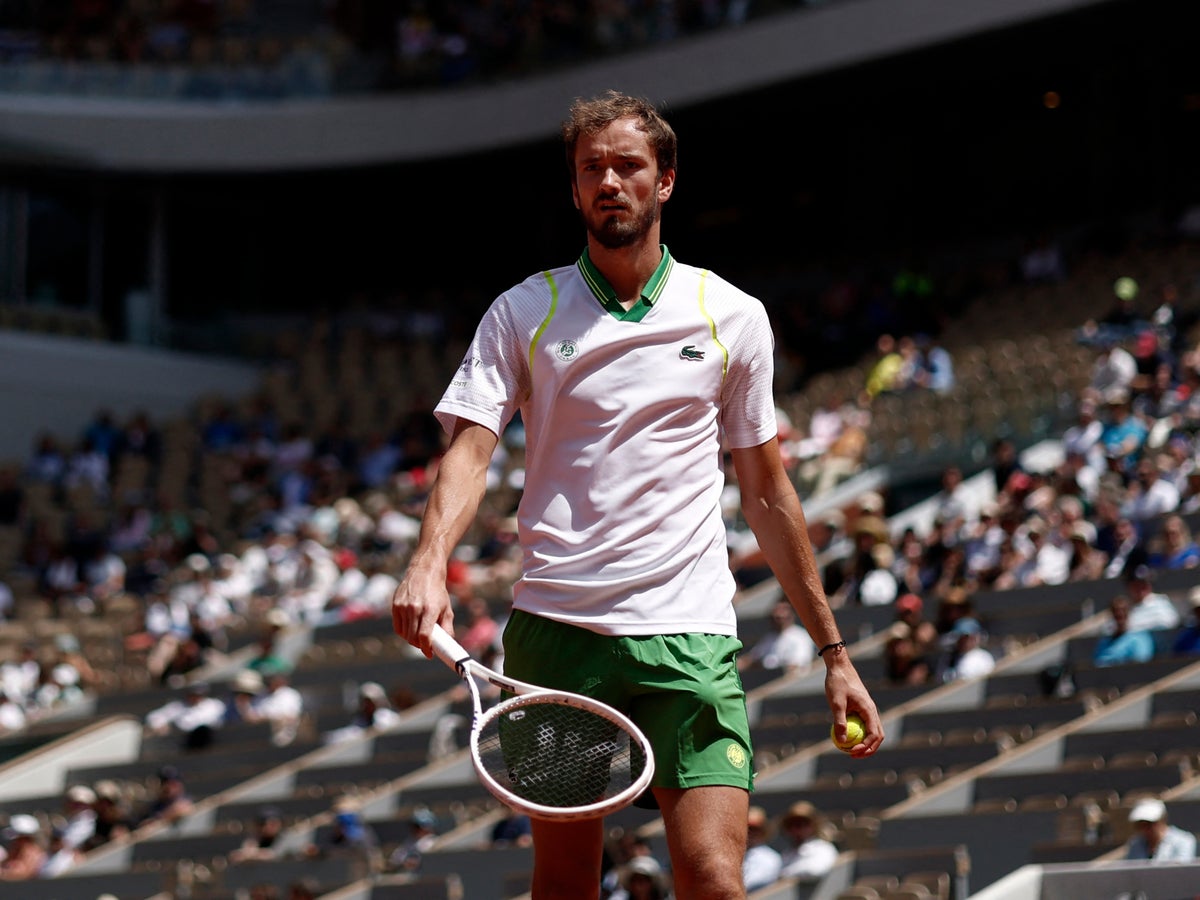 French Open LIVE: Scores and latest updates from Roland Garros as Daniil Medvedev and Coco Gauff in action