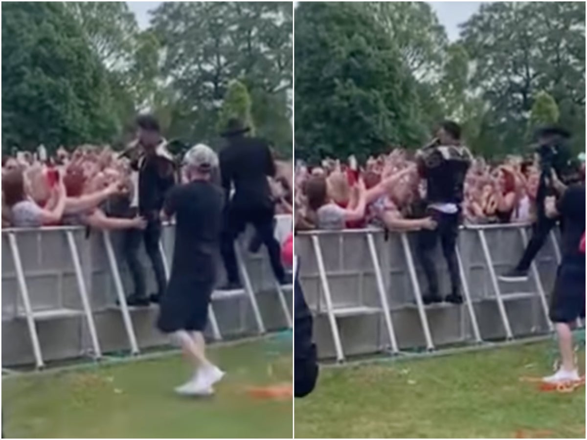 Peter Andre defended by fans after woman grabs his bum during performance: ‘Not OK!’
