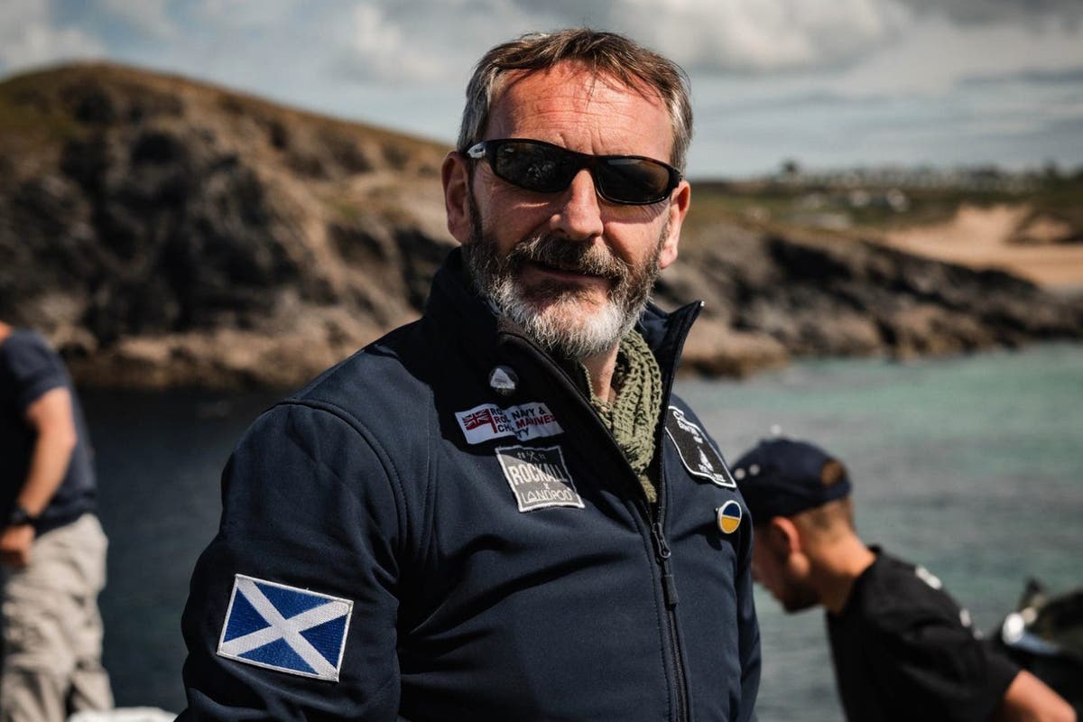 Adventurer starts bid to beat Rockall longest stay record