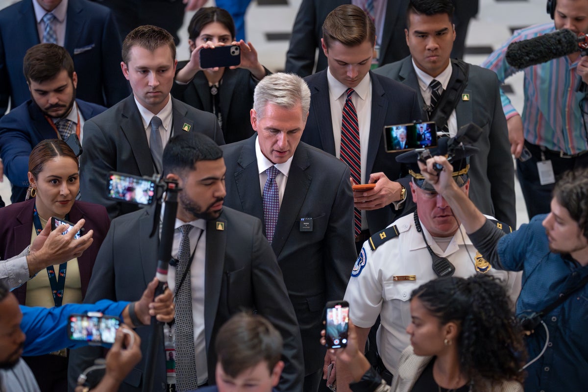 Angry progressives and conservatives hit out as Democrats push through ...