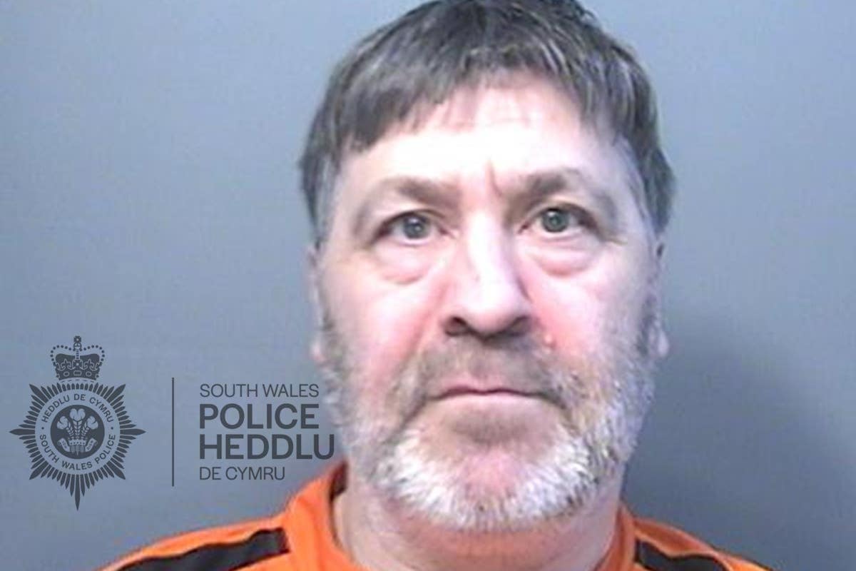 Nurse Phillip Hill Jailed After Paedophile Hunters Sting Caught Him