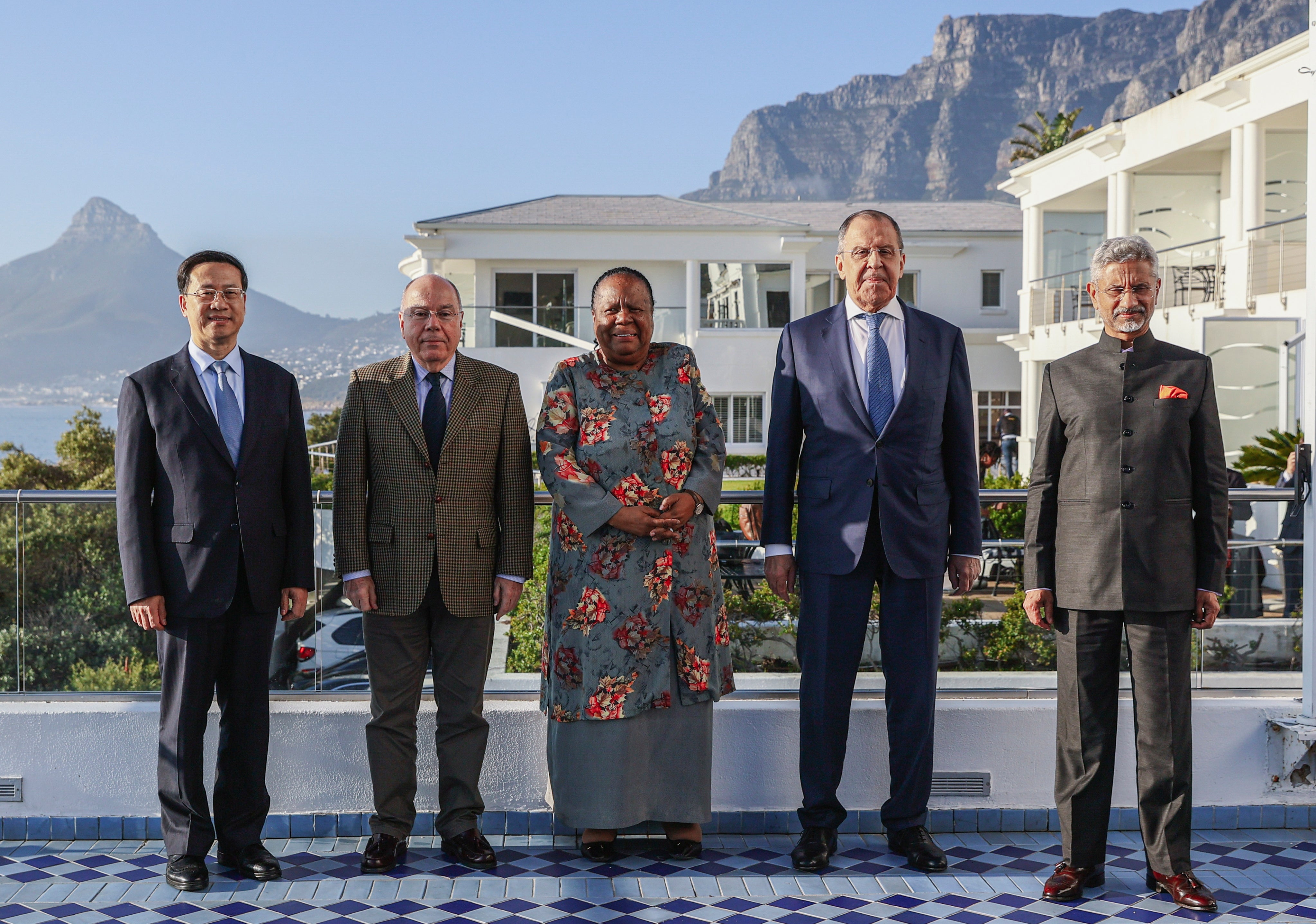 <p>China’s deputy minister of foreign affairs Ma Zhaoxu, Brazil’s foreign minister Mauro Vieira, South Africa's Naledi Pandor, Russian foreign minister Sergei Lavrov, and India’s foreign minister S Jaishankar in Cape Town on Thursday </p>