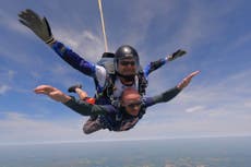 Blind veteran with terminal cancer completes bucket list wish to skydive