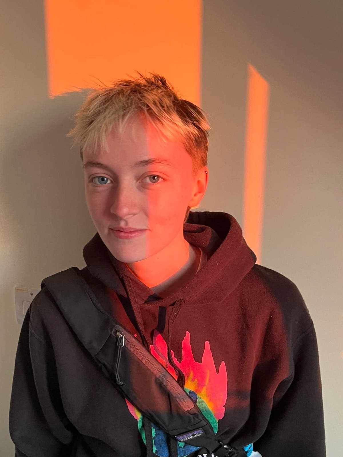 Pengunjuk rasa hak trans menjelaskan mengapa mereka terpaku pada pembicaraan Kathleen Stock di Oxford Union