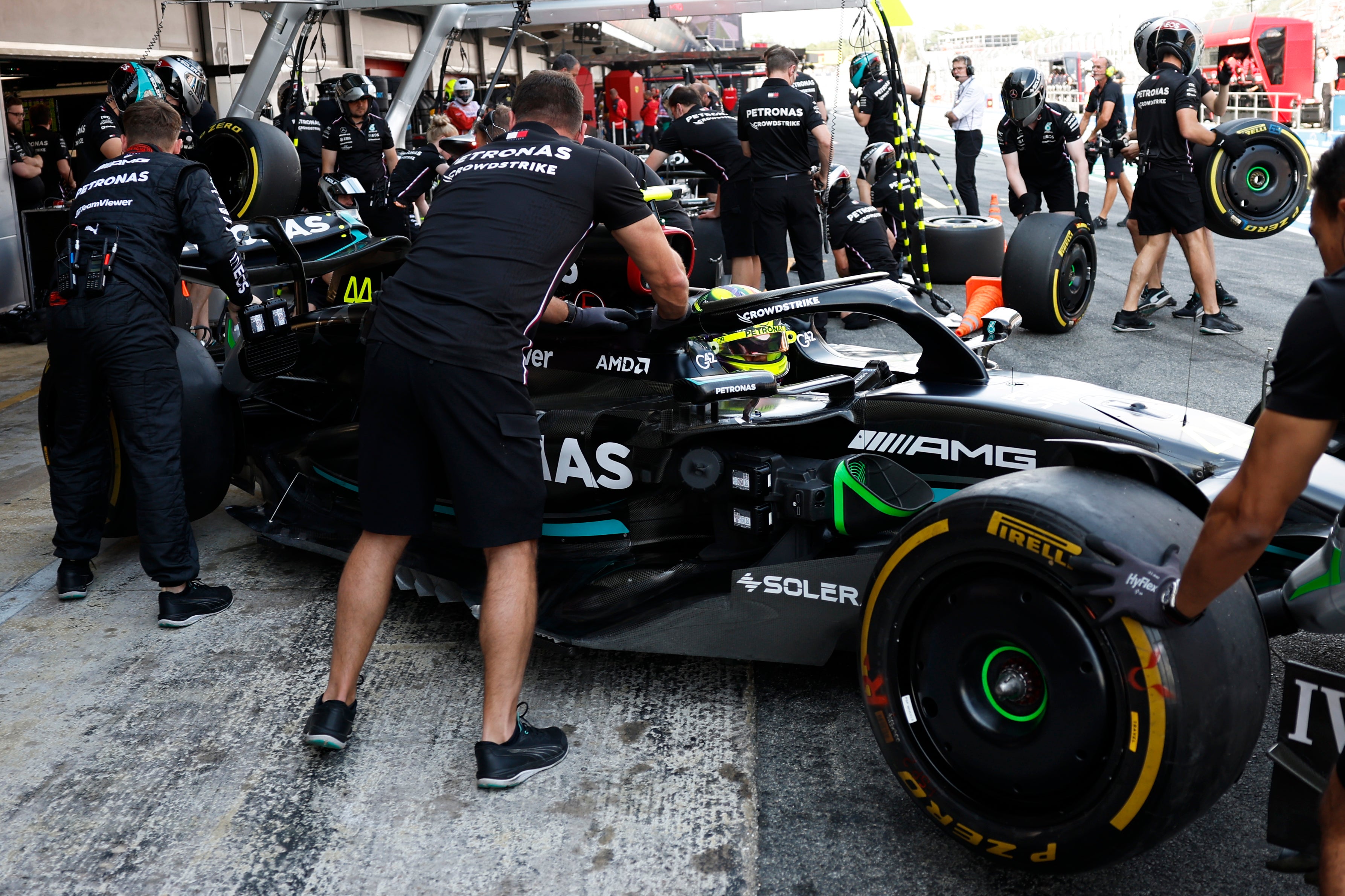 <p>Lewis Hamilton parks up during the second practice session in Spain</p>