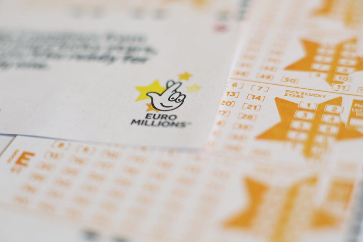 Winning EuroMillions numbers for Tuesday February 6
